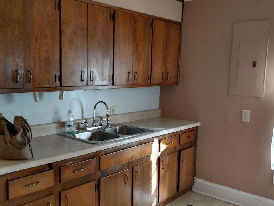 1st image of 4426 Toccoa Dr NW