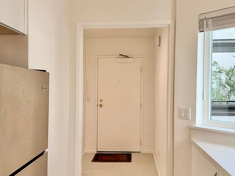 1945 Washington St #405 — Photo 17
