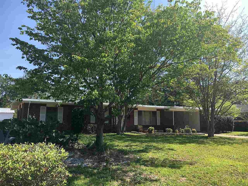 1st image of 3880 Tom Lane Dr
