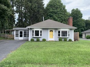 54 Hillcrest Dr, Portsmouth, NH 03801