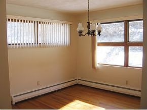 4th image of 404 Alpine Dr