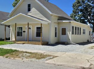214 W Williams St, Argos, IN 46501