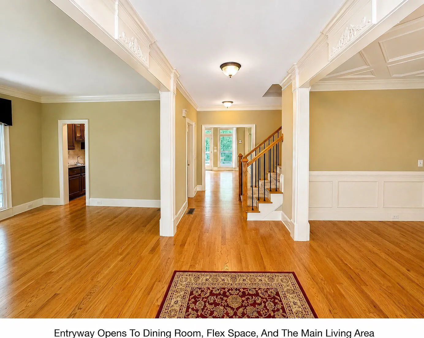 7 bed, 5.5 bath, 5757 sqft, $5,000 — Photo 3