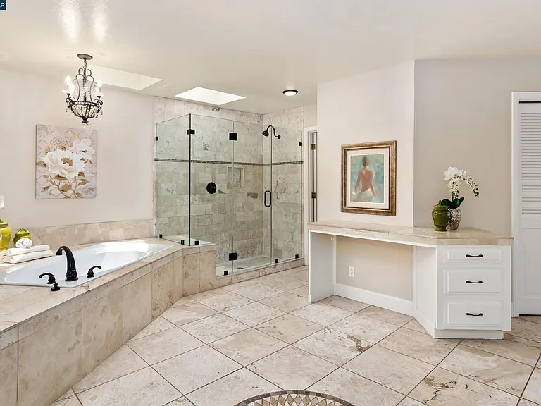 2324 Saddleback Dr — Photo 61