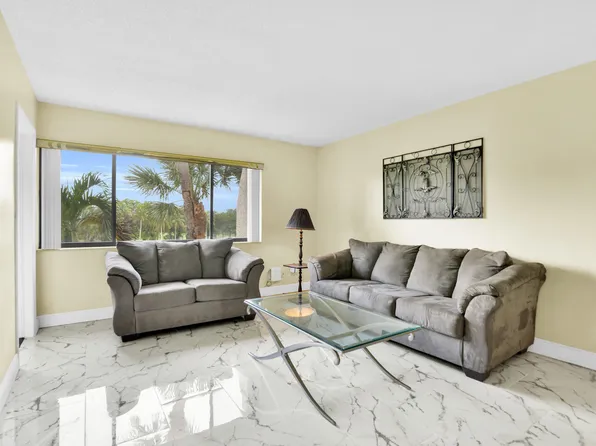 4393 Trevi Court #302, Lake Worth, FL 33467