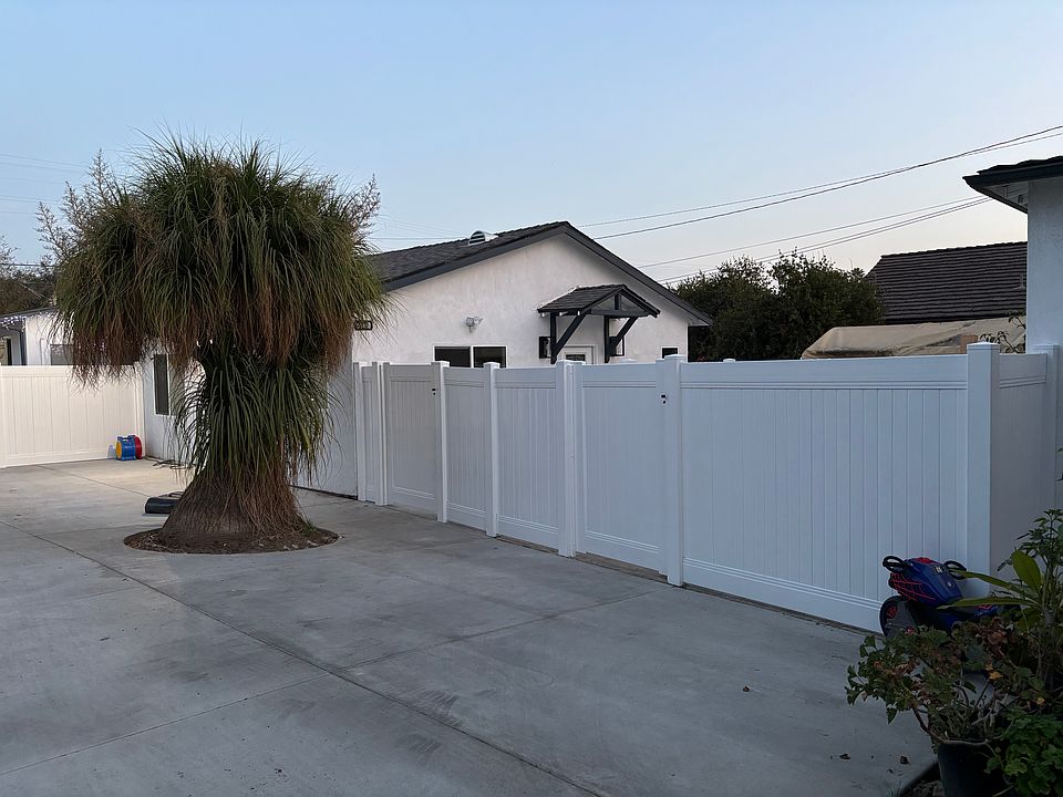 1st image of 6146 Loma Ave #B