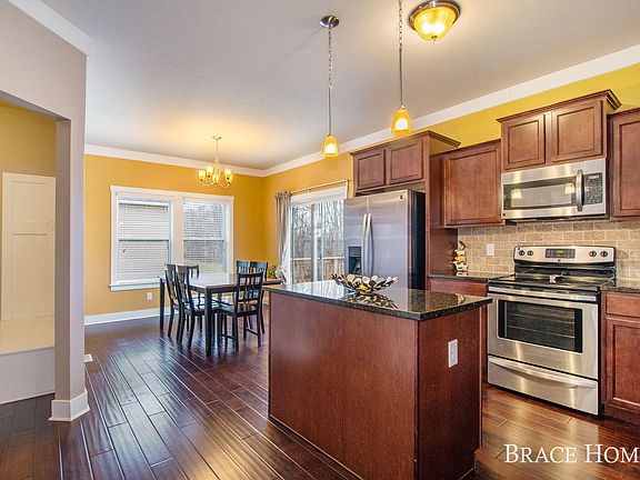5th image of 8645 Shore Way Dr SW