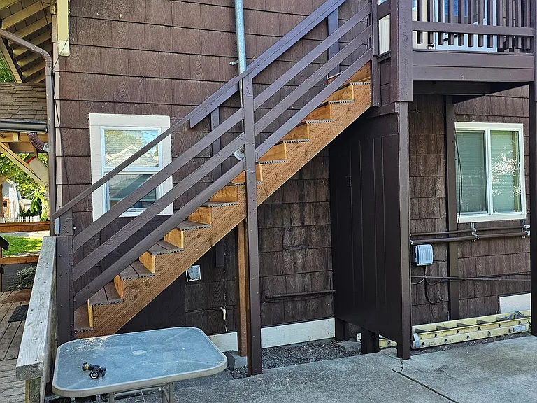 807 E 5th Ave #A — Photo 16