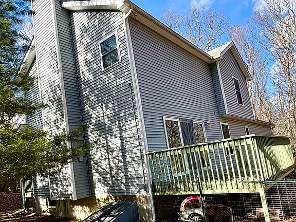 5th image of 154 Lakeview Dr