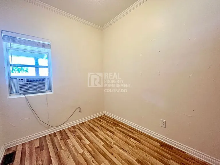 3127 N Downing St — Photo 10