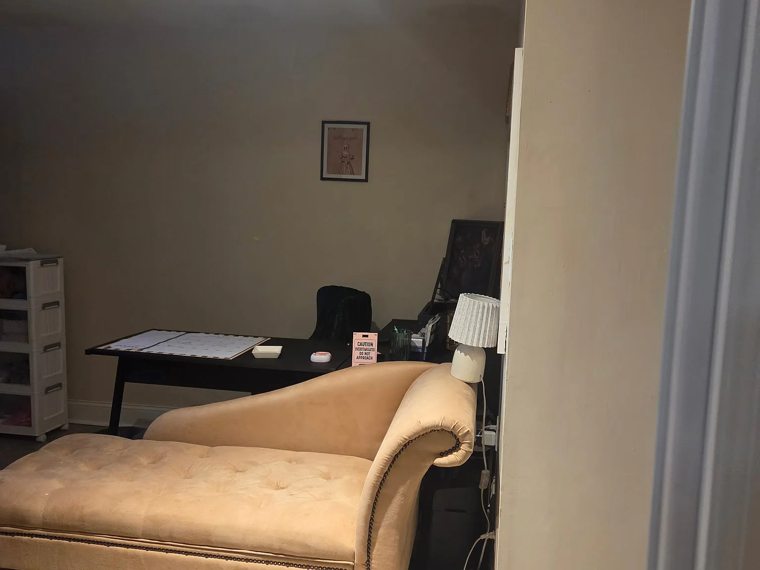 Studio, 900 sqft, $1,575 — Photo 2
