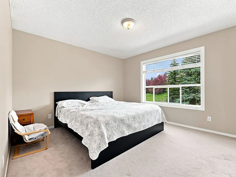 110 Sienna Park Ter SW — Photo 14