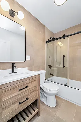 Rented by REAL New York | media 4