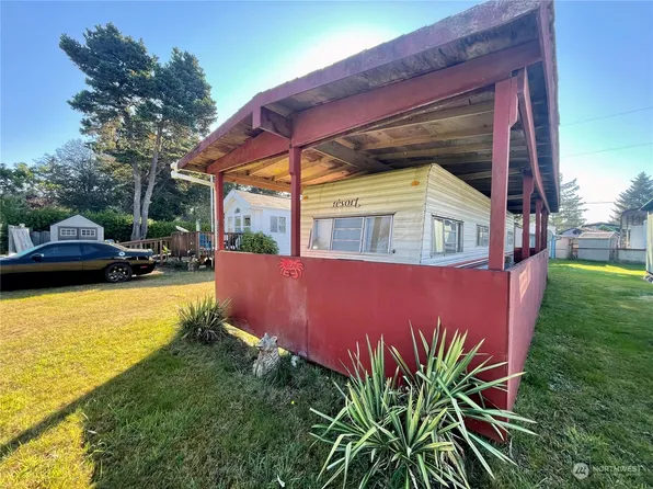 875 Magellan Ave NE Avenue NE, Ocean Shores, WA 98569
