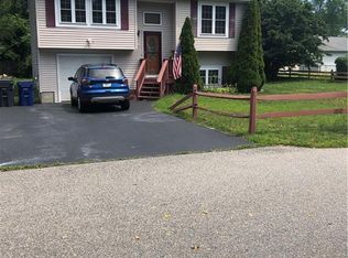 15 Ruby St, Warwick, RI 02889