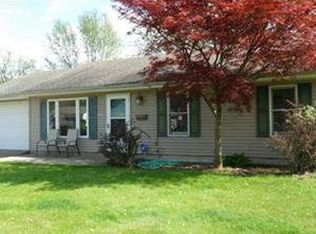 1142 Dennis Dr, South Bend, IN