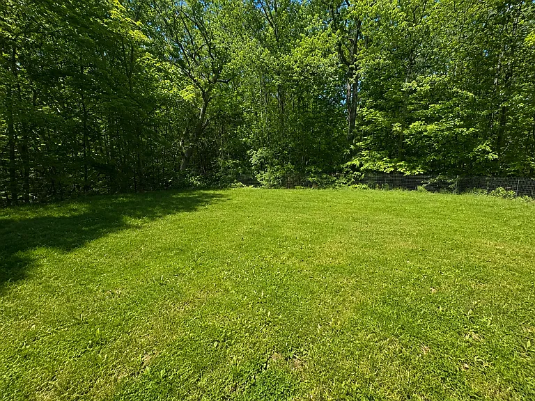 102 Ridge Rd — Photo 10