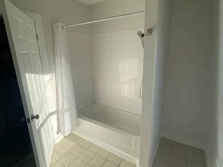 12 Phillips St #3 — Photo 8