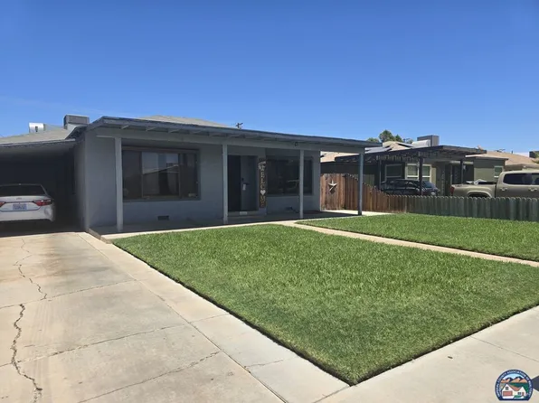 1066 W Heil Ave, El Centro, CA 92243