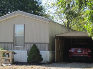 801 6th St, Carmi, IL 62821