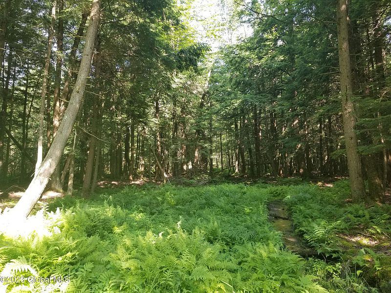 4th image of L28A Woodland Drive