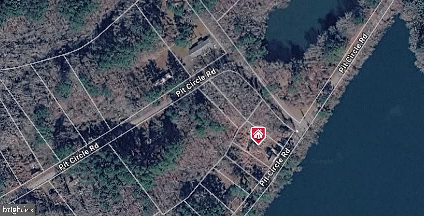 2nd image of 1923 Pit Circle Rd