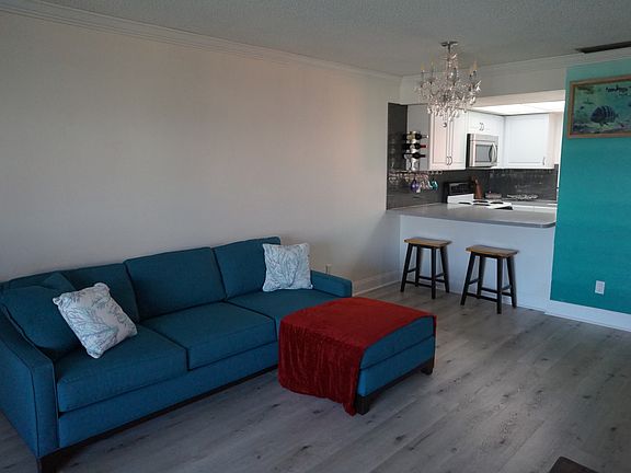 2nd image of 215 Valencia Blvd APT 307