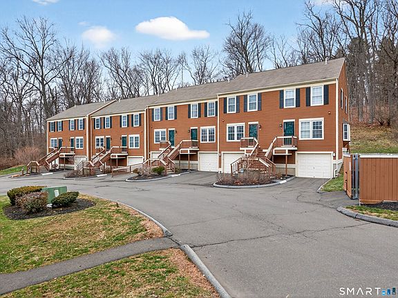 2nd image of 102 Foxbridge Village Road #102