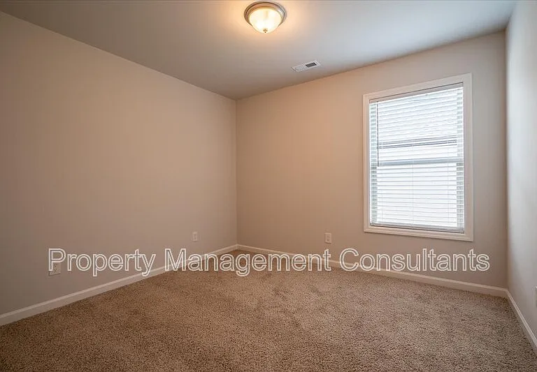 27982 Chalmers Cir — Photo 25