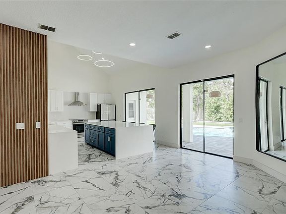 5th image of 3532 Amaca Cir