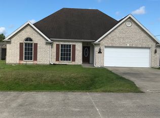 5880 Perrell Ln, Lumberton, TX 77657