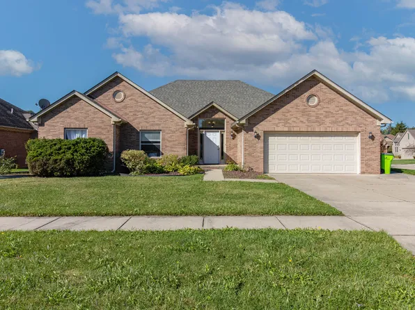 53361 Zachary Dr, Chesterfield, MI 48047