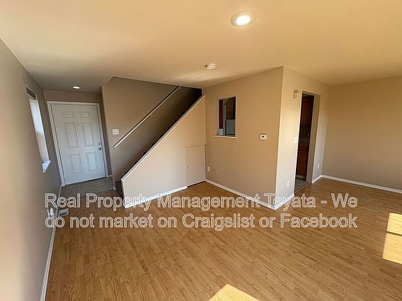 4th image of 2417 Xenia St