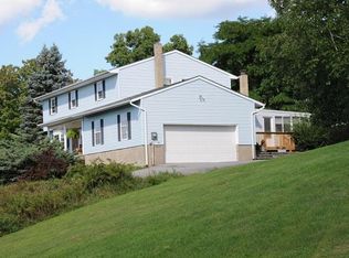 7 Jeffrey Dr, Chester, NY 10918