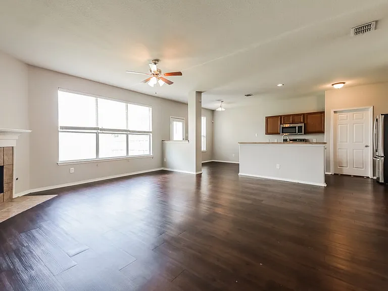 2280 Timber Creek Dr — Photo 6