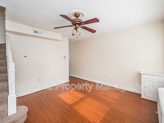 2nd image of 1159 3rd St NE