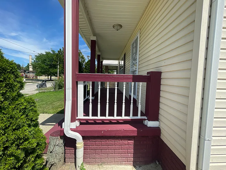 12500 Woodside Ave — Photo 35