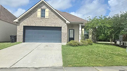 7004 Spring Gardens Dr Photo 1