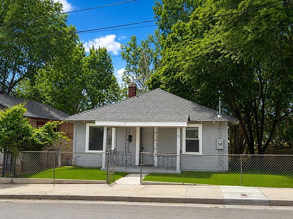 2nd image of 40 Foss St