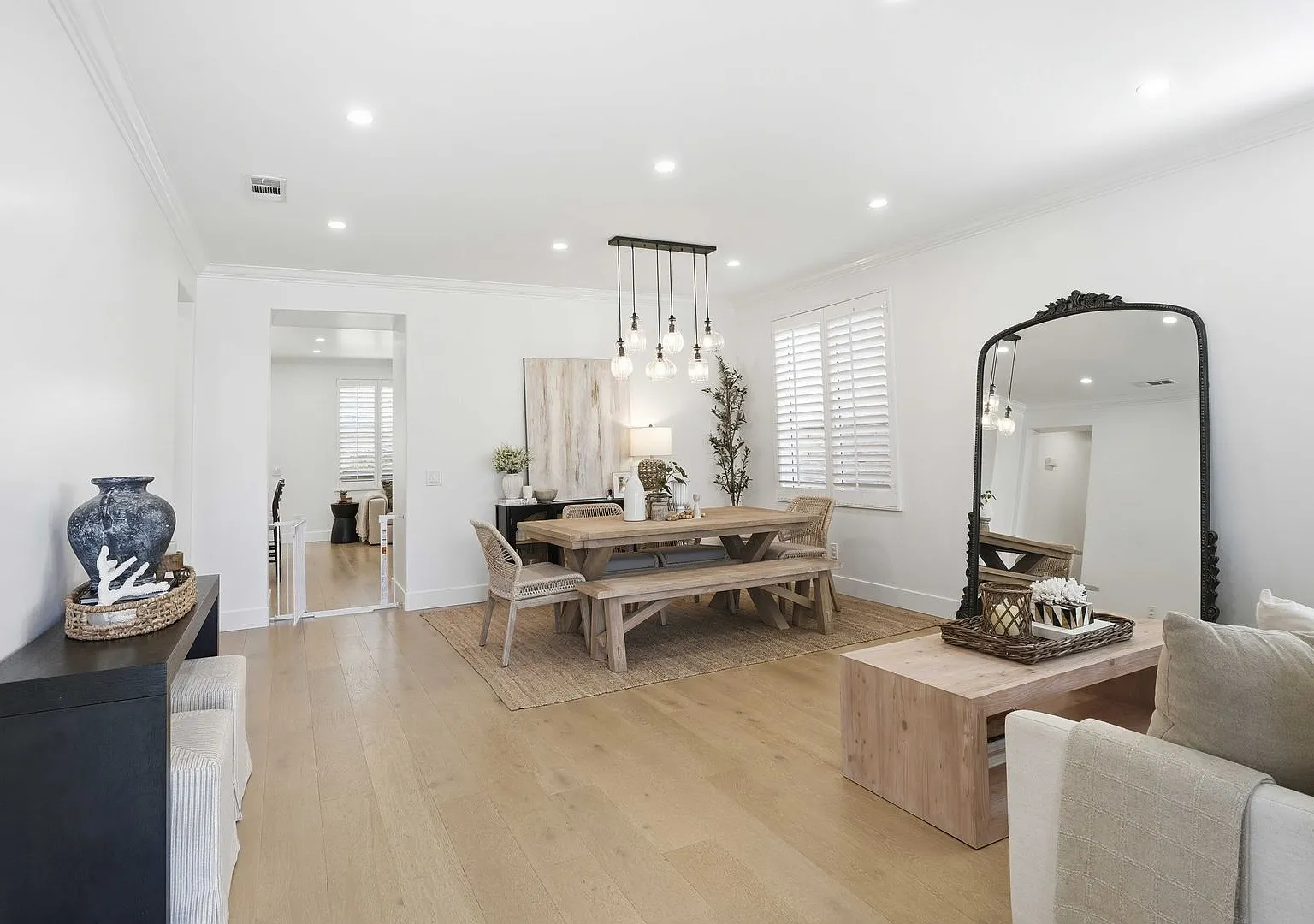 Absolutely Stunning Single Story in Tesoro! — Photo 3