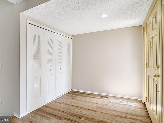3rd image of 133 Kale Ave