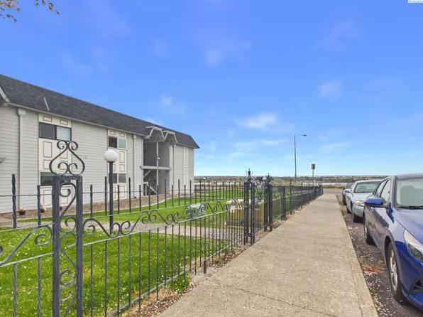 2401 W Canal Dr APT 9c, Kennewick, WA 99336