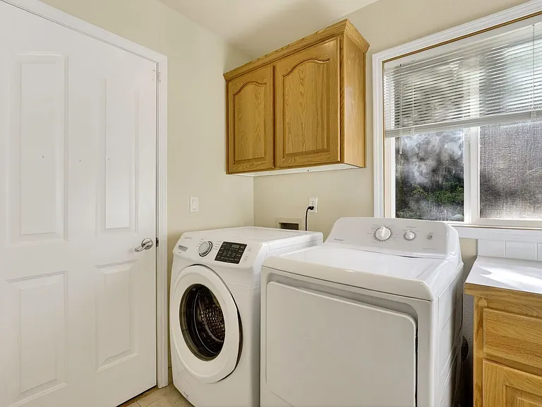 5391 NW Lianna Way — Photo 12