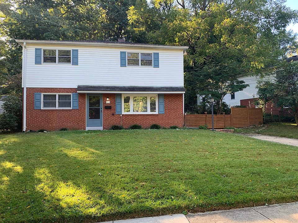 2-story colonial, patio and huge deck on the back