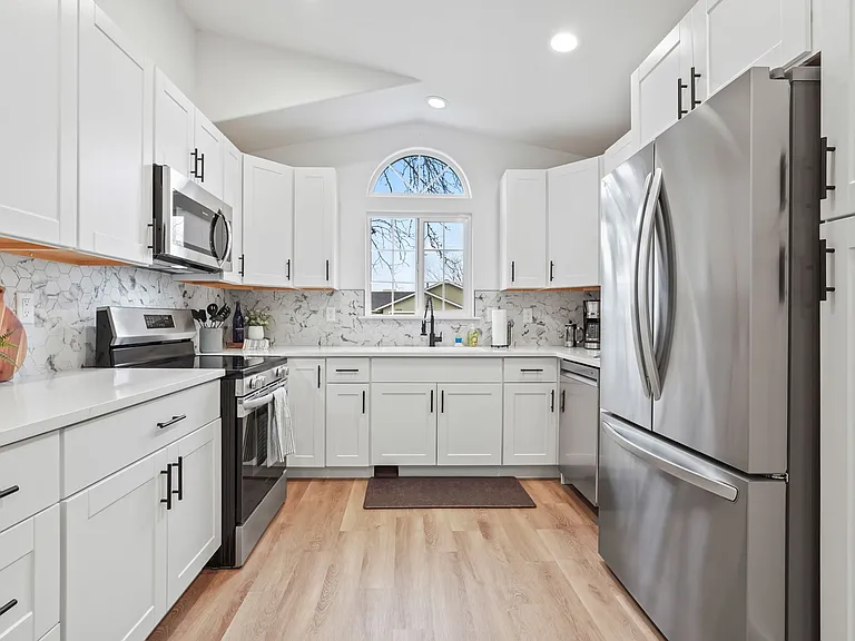 2955 W Stephanie Ct — Photo 9