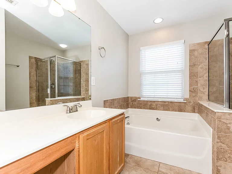 12805 Beddingfield Dr — Photo 12