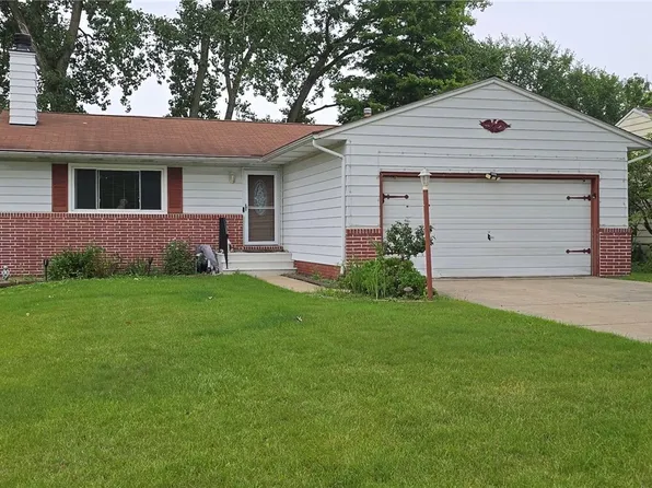 18290 Whitney Rd, Strongsville, OH 44149