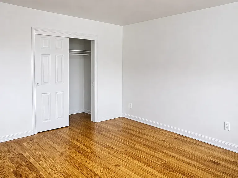 40 Water St #2R — Photo 1
