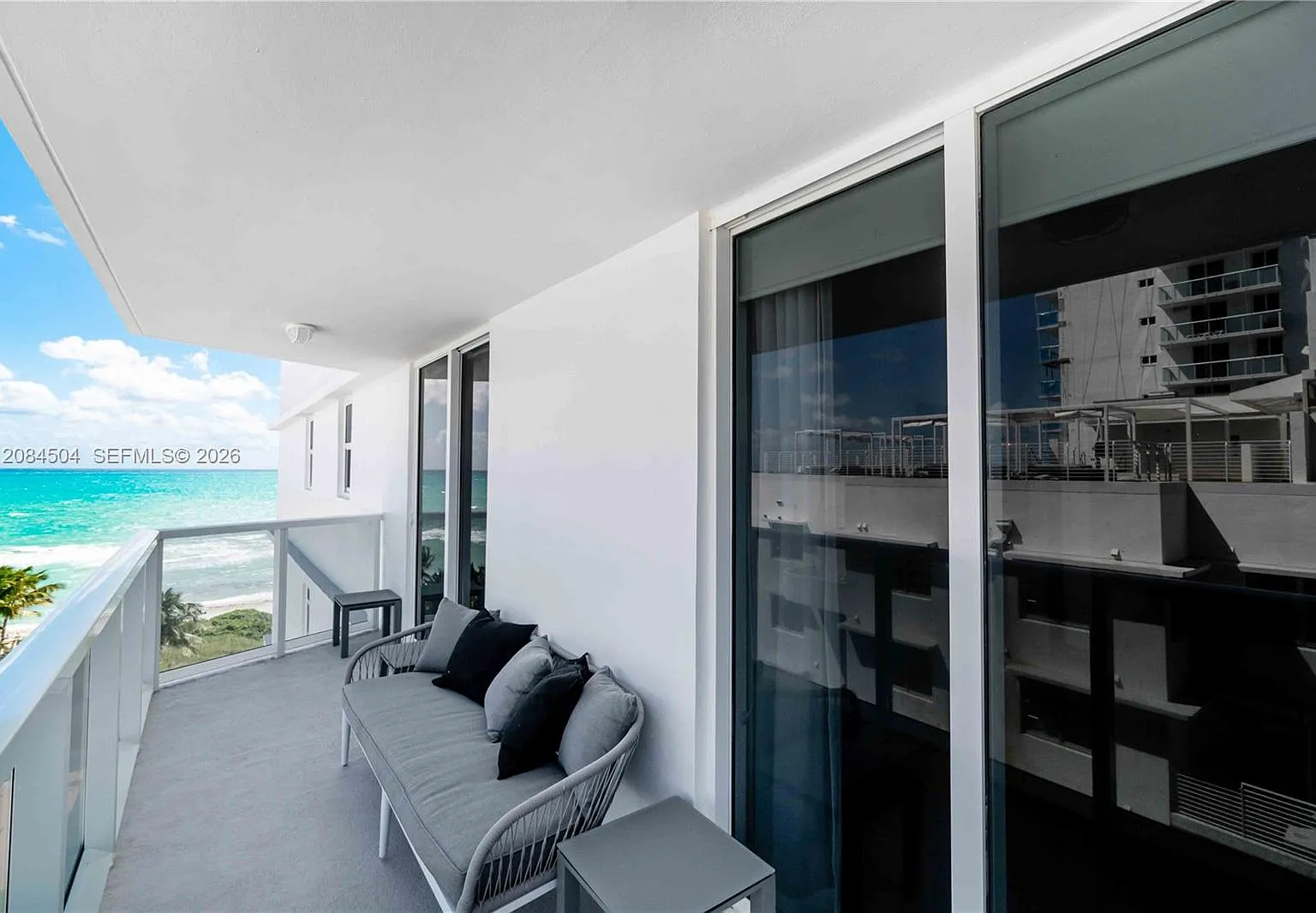 The Riviera Condo — Photo 2