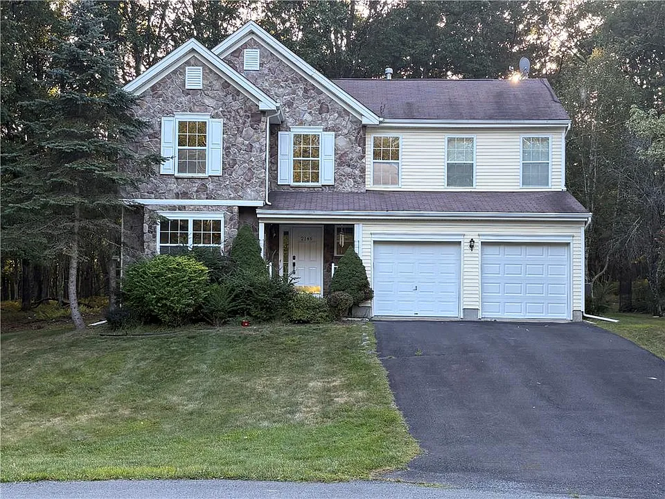 2146 Bedford Dr